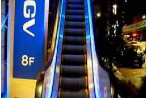 dimming escalator light